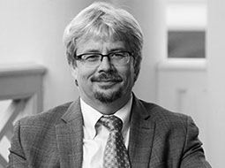 peter-debaere